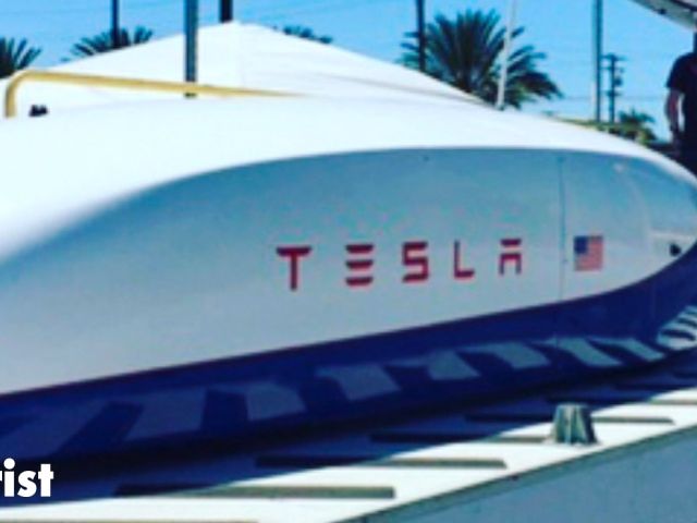 article_tesla_hyperloop