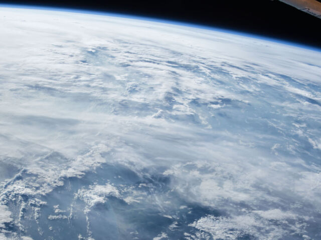 futurist_spacex_space_internet