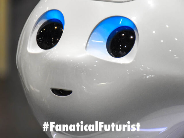 Futurist_pepperrobot
