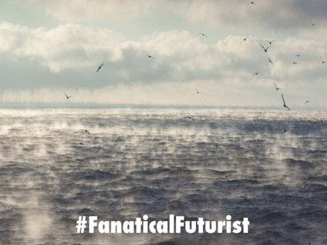 Futurist_aerogel_water