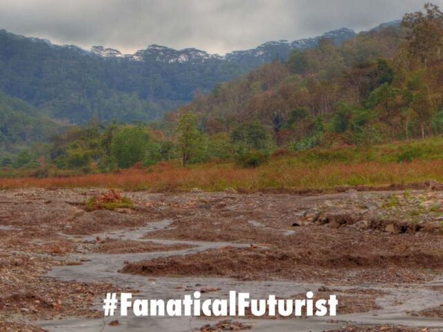 Futurist_Bteclahouse