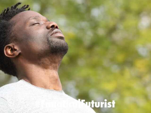 Futurist_kineticgarments