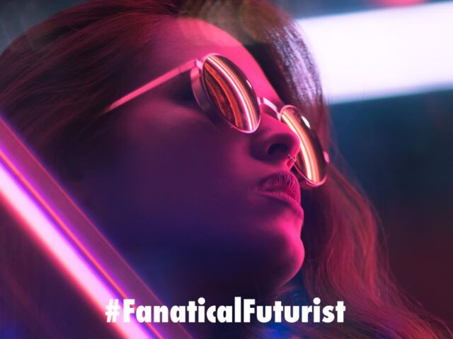 Futurist_vlc6g