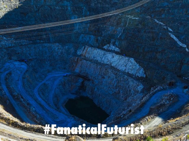 Futurist_rarearth